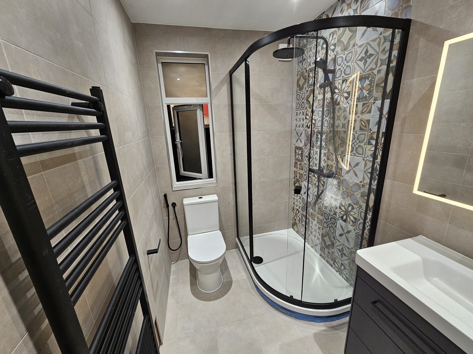 Bathroom after renovation by Aquarooms, project one