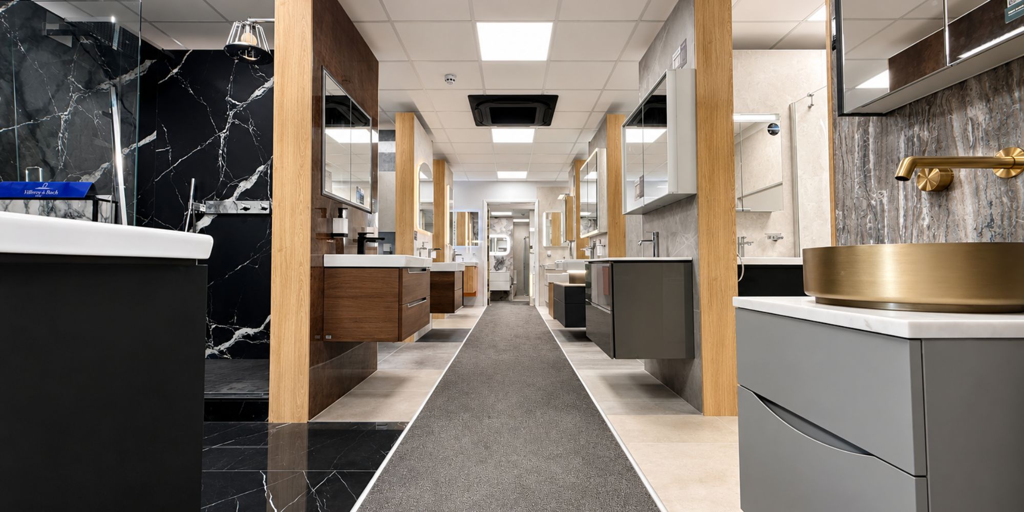 View of the Aquarooms bathroom showroom in Hertfordshire, seen from the entrance